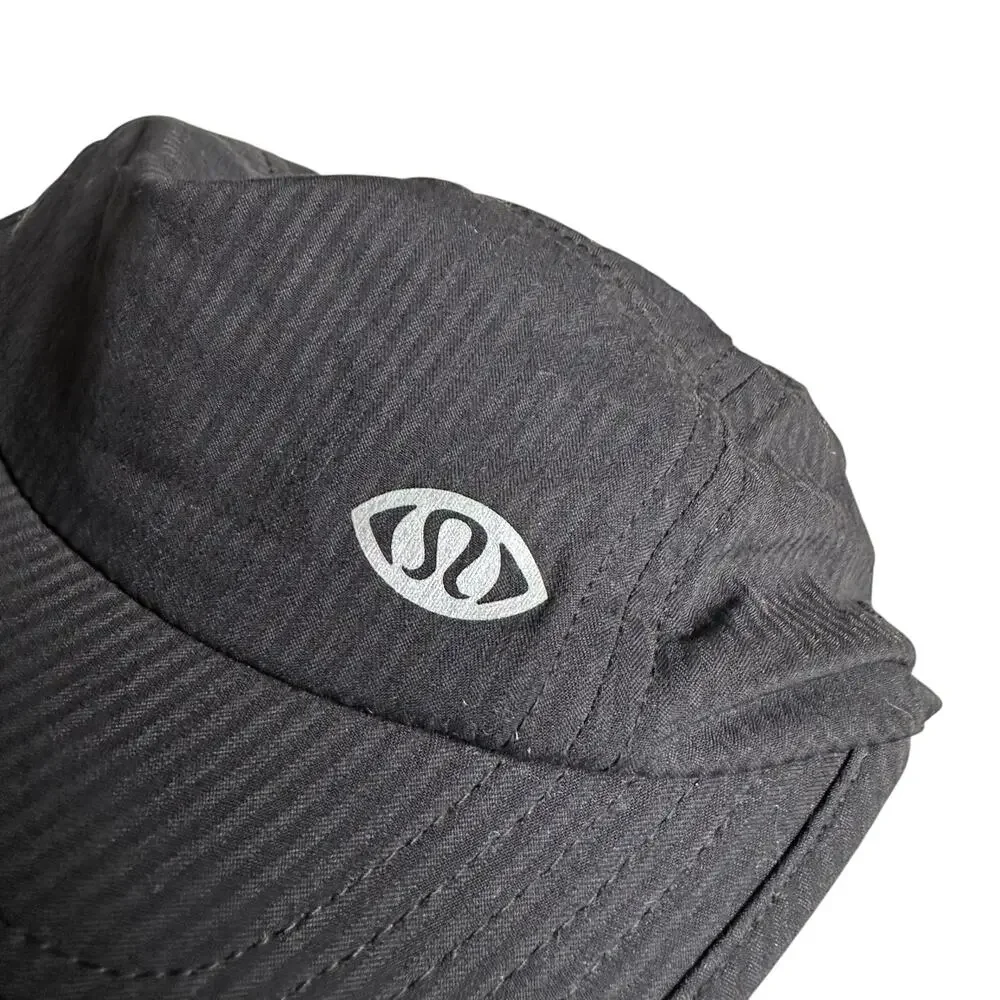 LULULEMON Seawheeze Finishers Runners Hat Cap Black Striped Adjustable‎ Running